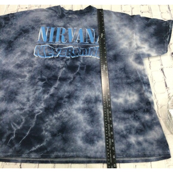 Nirvana T-Shirt Men’s Size XL Blue Nevermind Tie-Dyed Graphic Tee - Picture 7 of 9